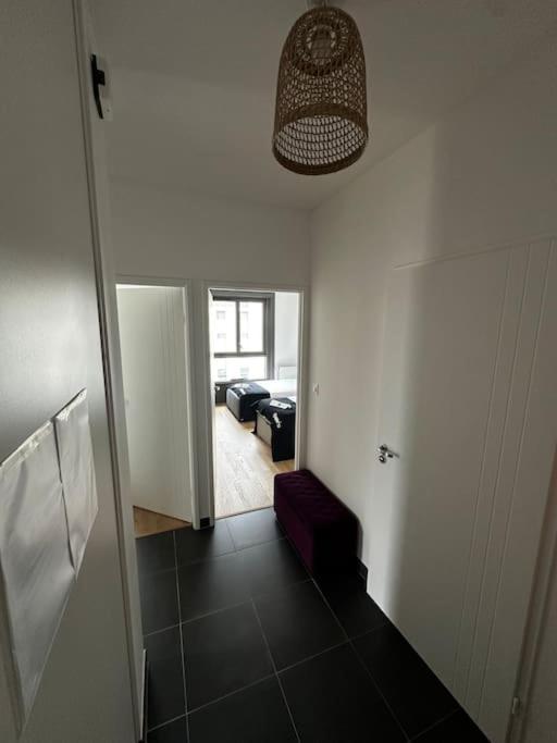 Le National Panoramique Apartment Тур Екстериор снимка